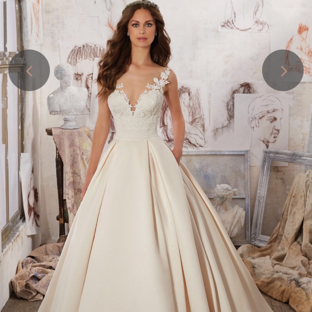 Mori Lee bridal 5501 Ivory size 14